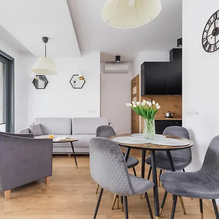 Nadwislanska 5 By Renters Apartment Krakow