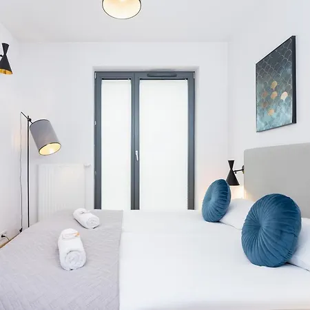 Nadwiślańska 5 By Renters Apartament